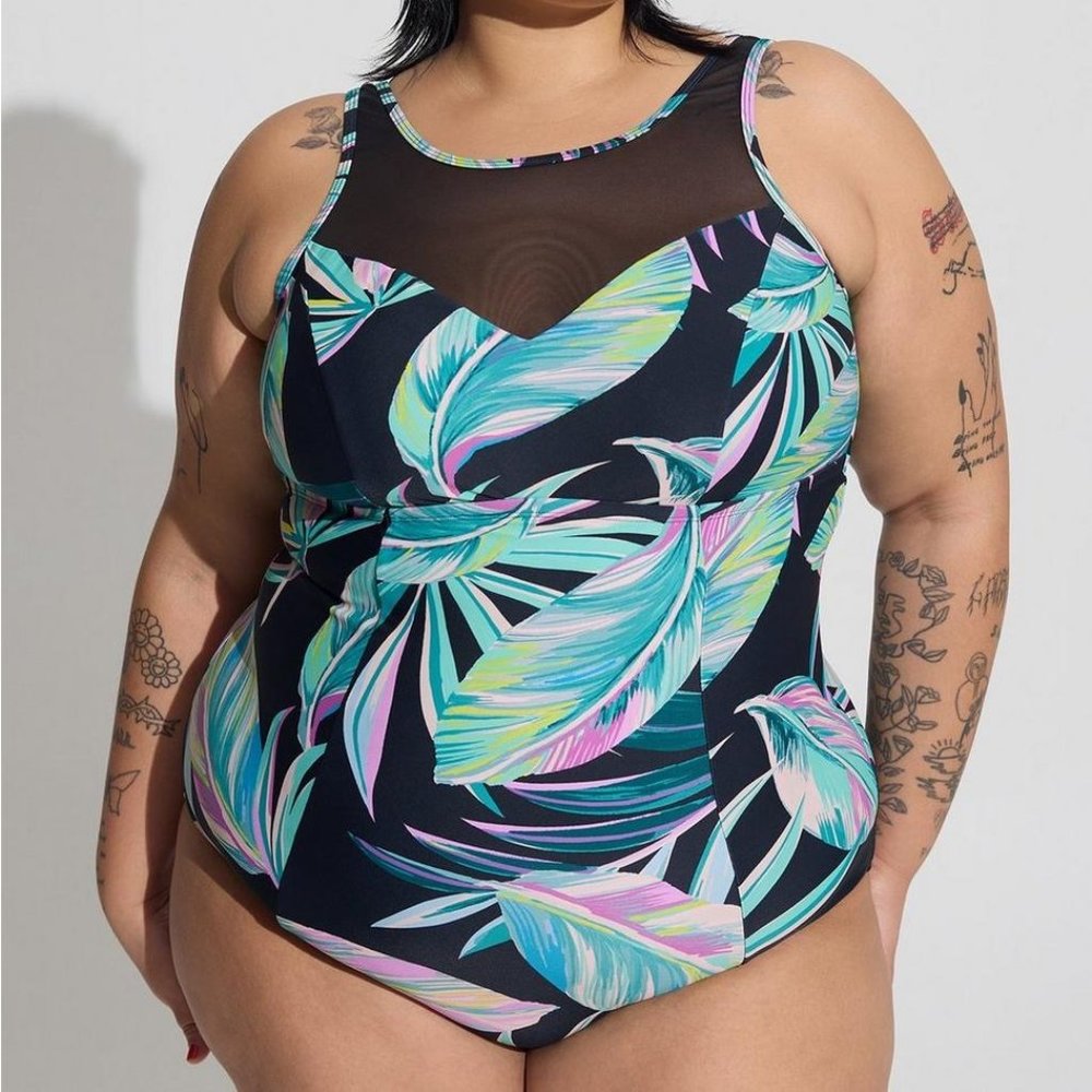 NWT Torrid Wireless Mesh High Neck One Piece Swimsuit - Plus Size 2
